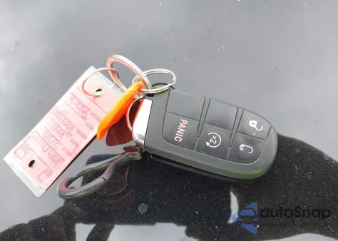 2019 Jeep Renegade из США, поврежденный, VIN ZACNJBABXPJ75638